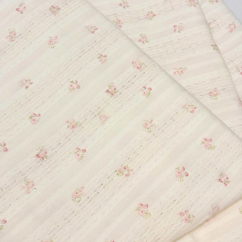 Tessuti jacquard, intagliati e increspati 100% cotone